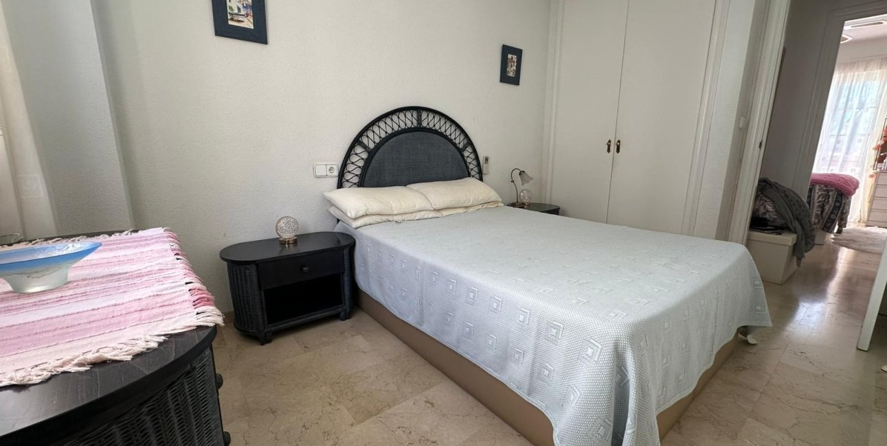 Resale - Townhouse -
Orihuela Costa - Las Ramblas