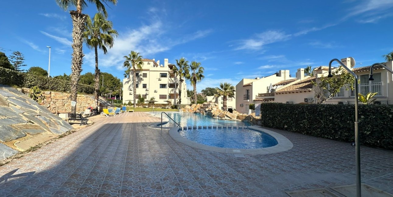 Resale - Townhouse -
Orihuela Costa - Las Ramblas