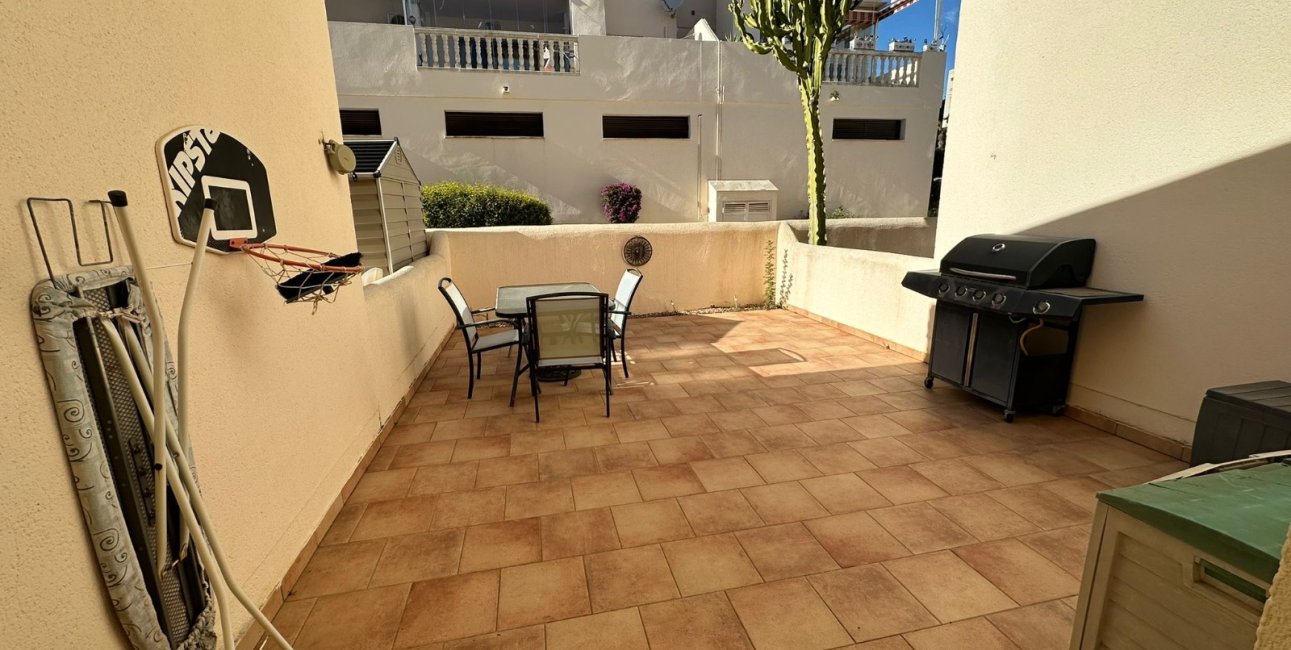 Resale - Townhouse -
Orihuela Costa - Las Ramblas