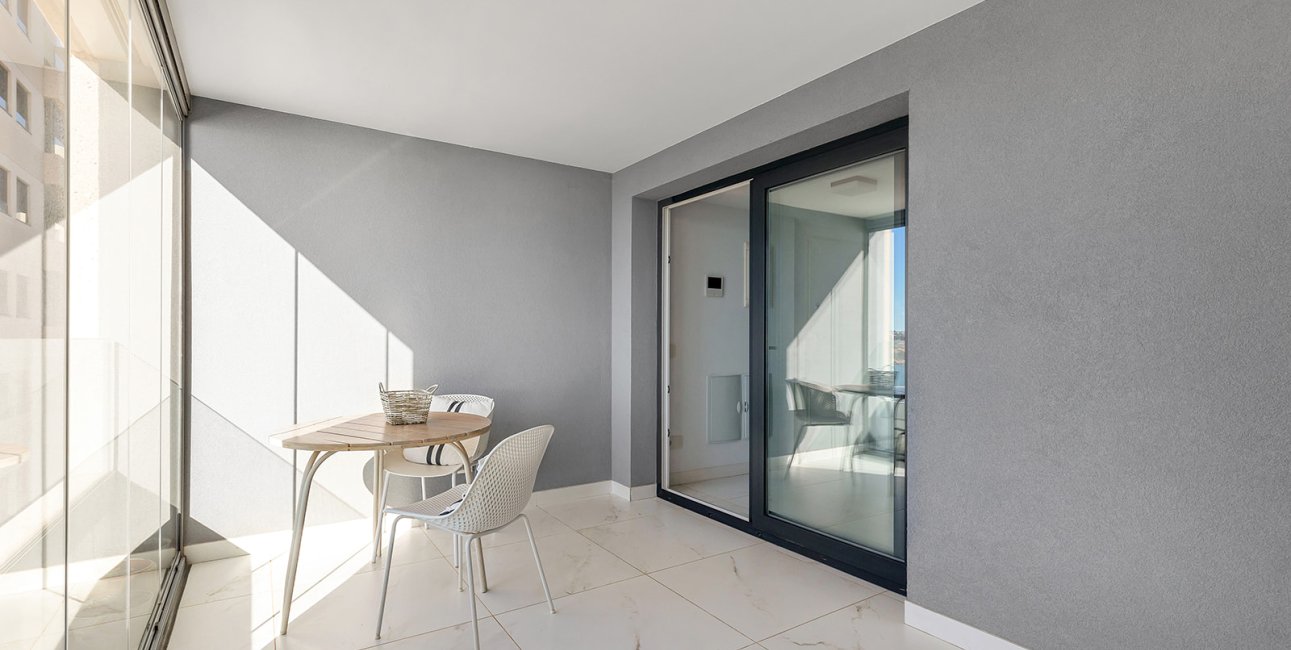 Resale - Apartment / flat -
Torrevieja - Punta prima