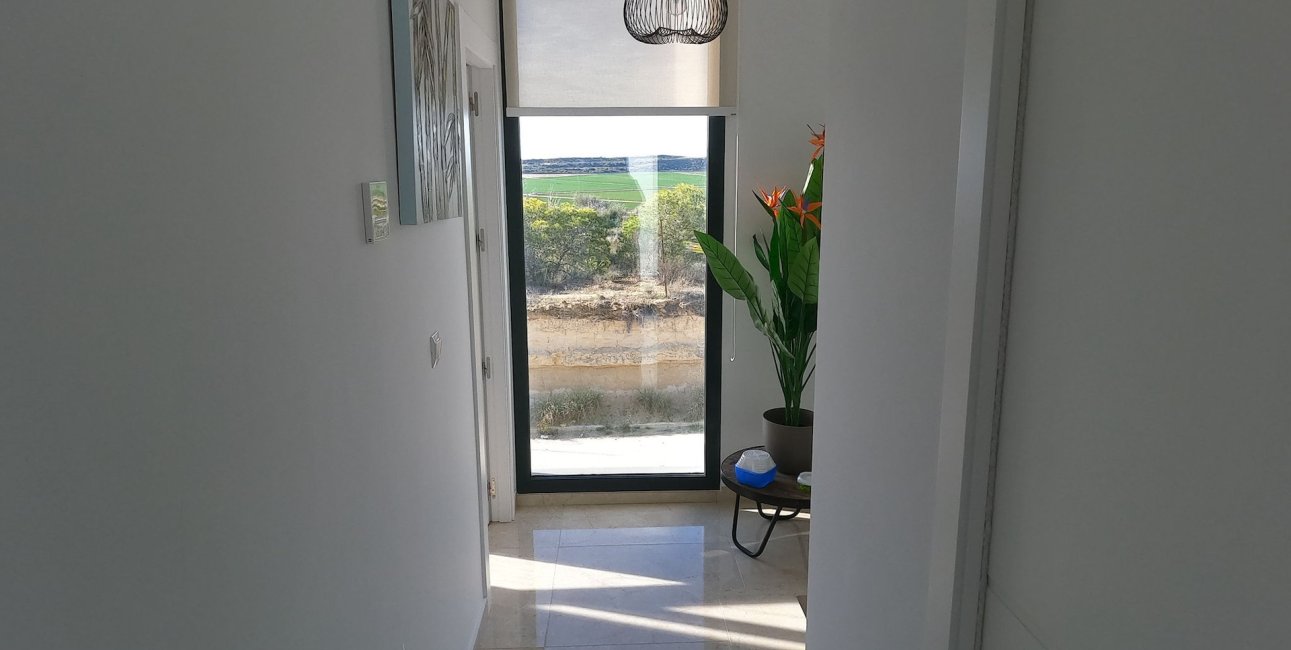 Resale - Villa -
Algorfa - La Finca Golf Resort