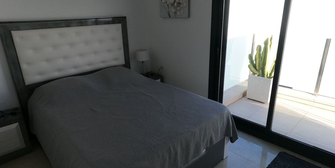 Resale - Villa -
Algorfa - La Finca Golf Resort