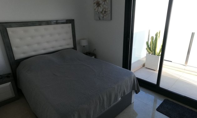 Resale - Villa -
Algorfa - La Finca Golf Resort