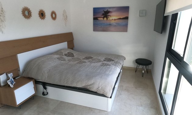 Resale - Villa -
Algorfa - La Finca Golf Resort