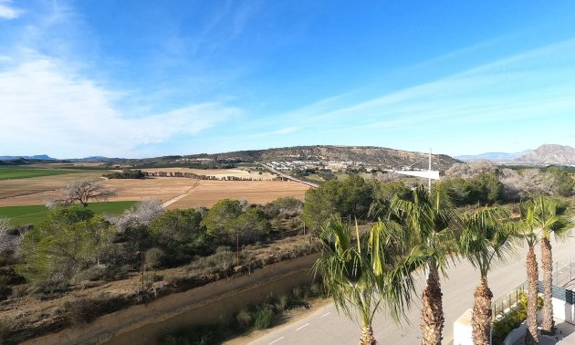Resale - Villa -
Algorfa - La Finca Golf Resort