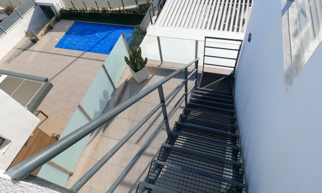 Resale - Villa -
Algorfa - La Finca Golf Resort