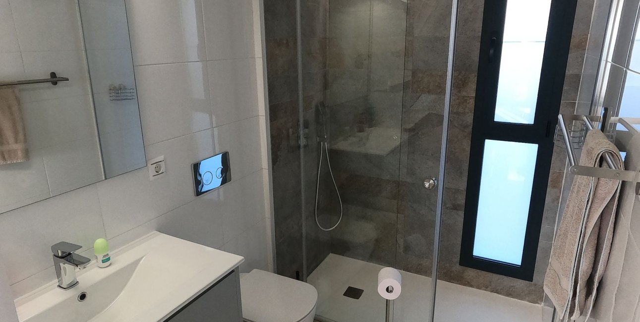 Resale - Villa -
Algorfa - La Finca Golf Resort