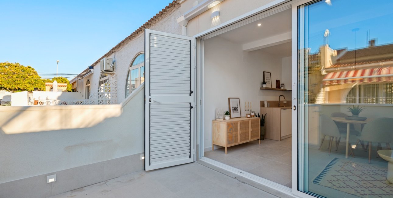 Resale - Townhouse -
Torrevieja - El Chaparral