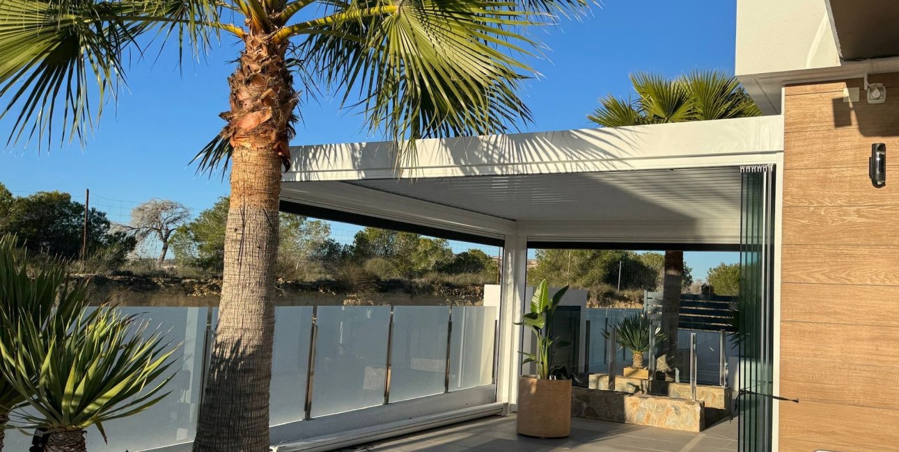 Resale - Villa -
Algorfa - La Finca Golf Resort