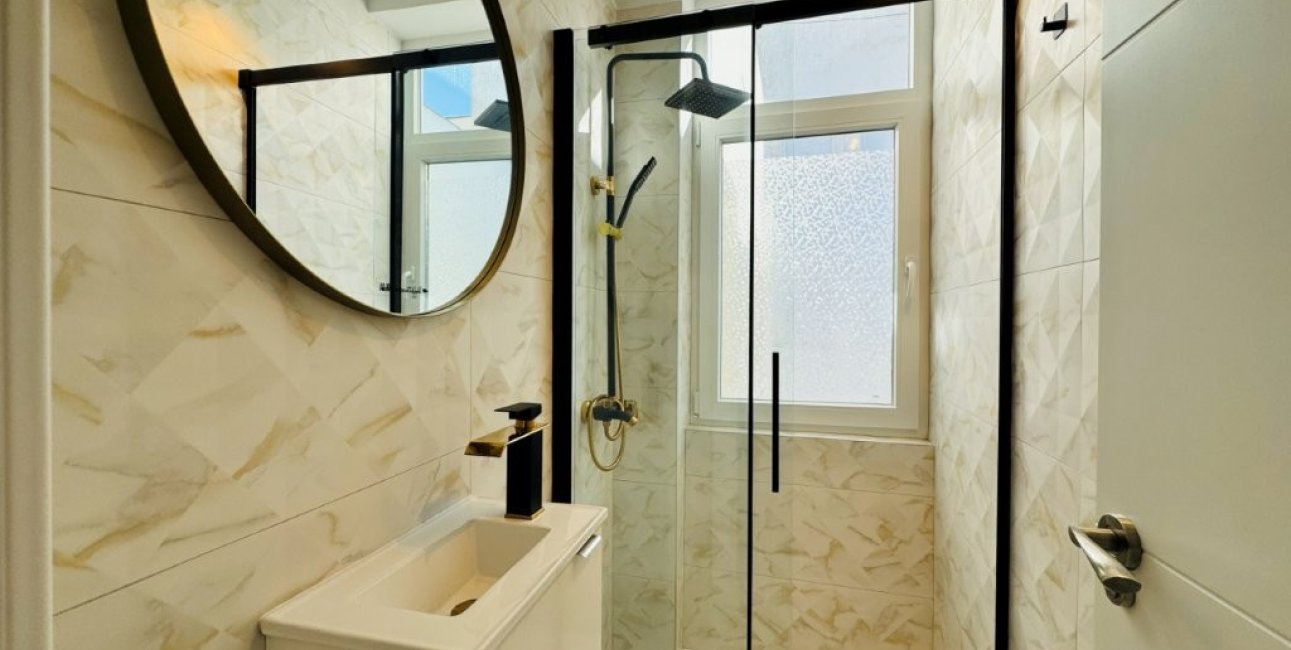 Resale - Apartment / flat -
Torrevieja - La Mata