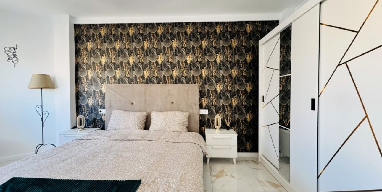 Resale - Apartment / flat -
Torrevieja - La Mata