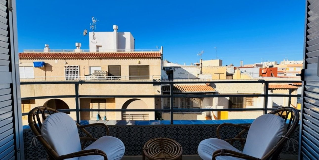 Resale - Apartment / flat -
Torrevieja - La Mata