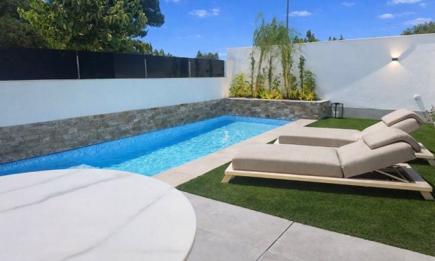 Resale - Townhouse -
Santiago de La Ribera - Santiago de La Ribera - Town