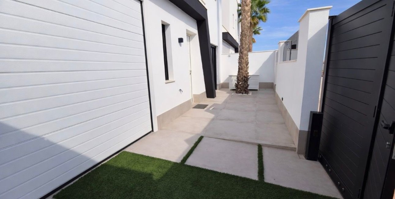 Resale - Townhouse -
Santiago de La Ribera - Santiago de La Ribera - Town