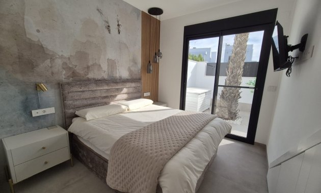 Resale - Townhouse -
Santiago de La Ribera - Santiago de La Ribera - Town