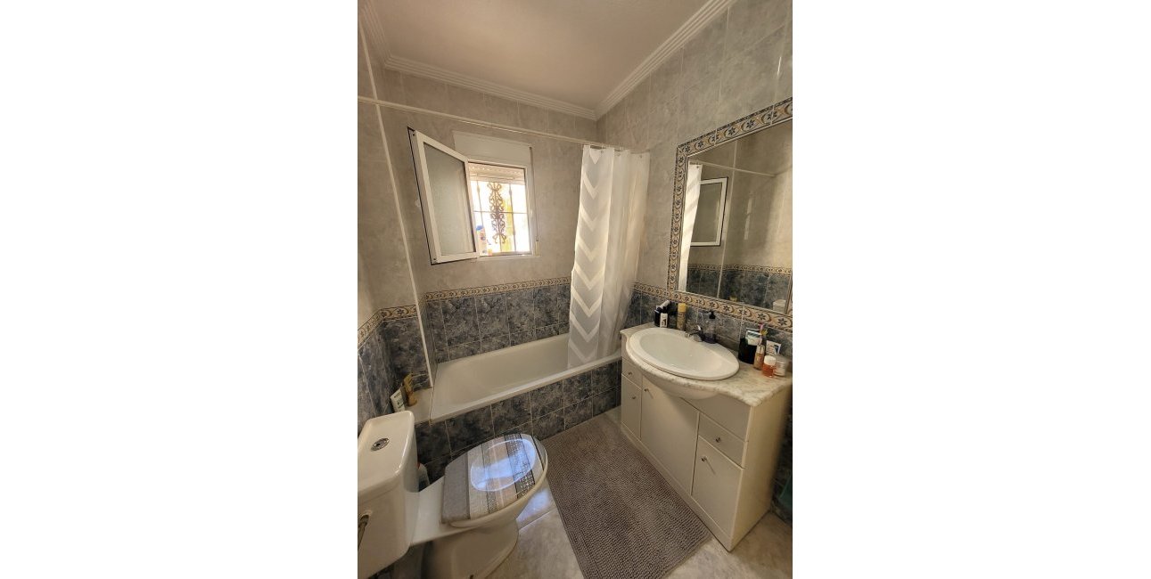 Resale - Townhouse -
Algorfa - Montemar