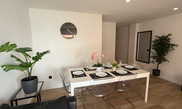 Reventa - Apartamento / piso -
Torrevieja