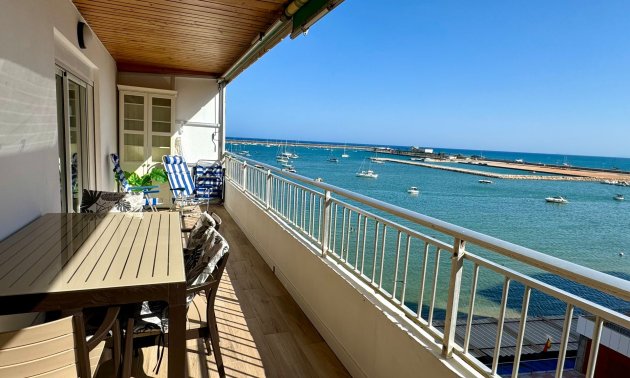 Reventa - Apartamento / piso -
Torrevieja