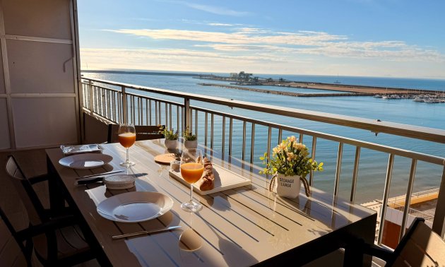 Reventa - Apartamento / piso -
Torrevieja