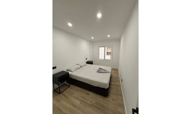 Reventa - Apartamento / piso -
Torrevieja