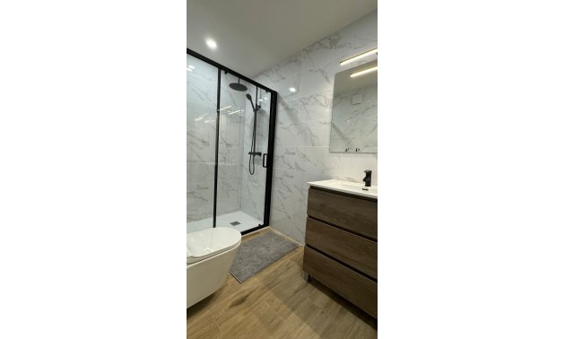 Reventa - Apartamento / piso -
Torrevieja