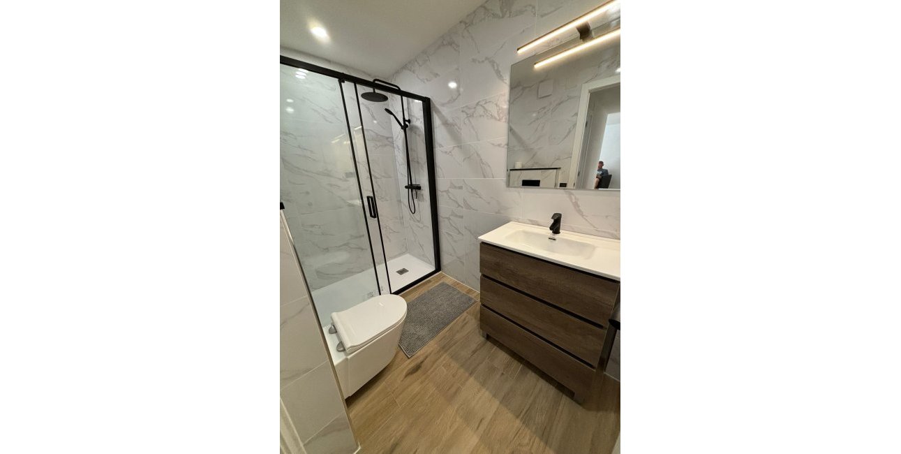 Reventa - Apartamento / piso -
Torrevieja