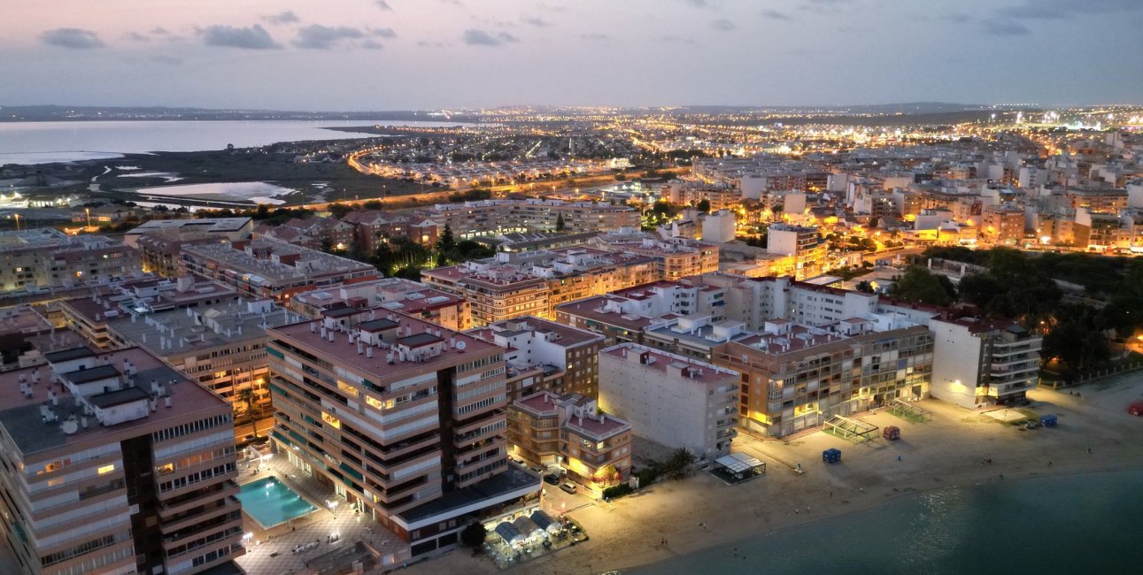 Reventa - Apartamento / piso -
Torrevieja