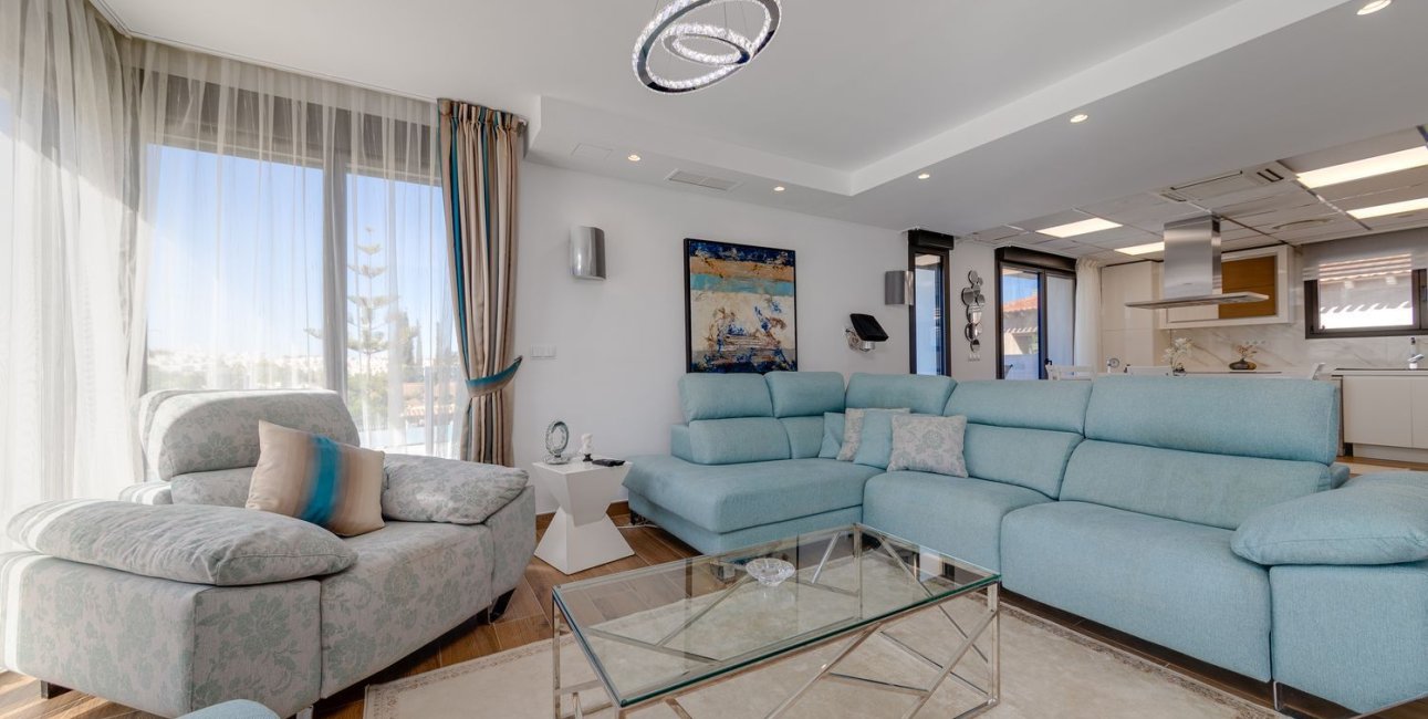 Resale - Apartment / flat -
Torrevieja