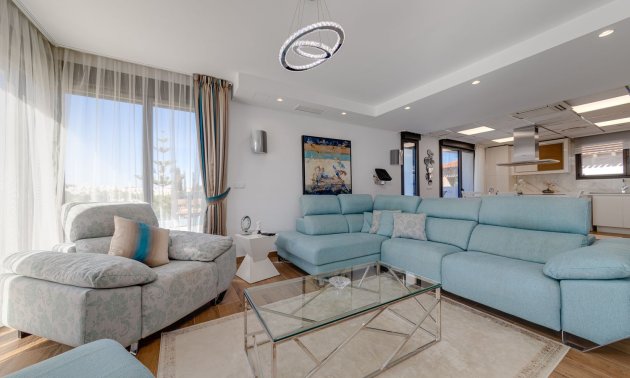 Resale - Apartment / flat -
Torrevieja