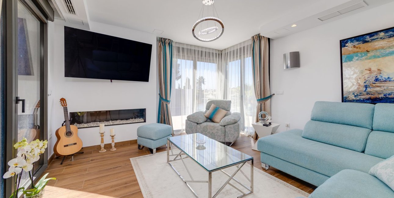 Resale - Apartment / flat -
Torrevieja