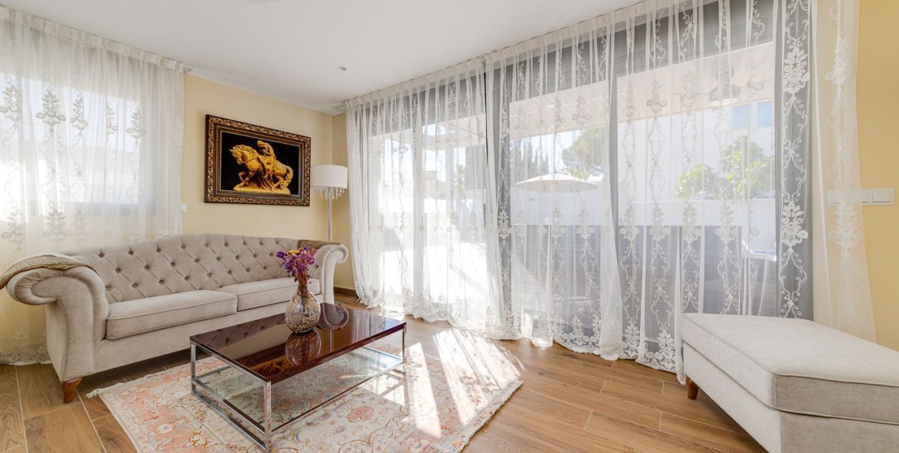 Resale - Apartment / flat -
Torrevieja