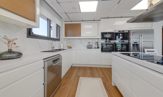 Resale - Apartment / flat -
Torrevieja