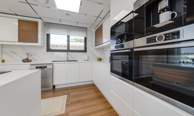 Resale - Apartment / flat -
Torrevieja