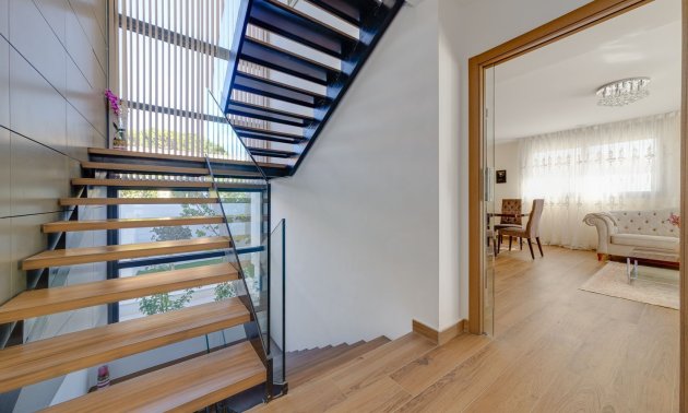 Resale - Apartment / flat -
Torrevieja