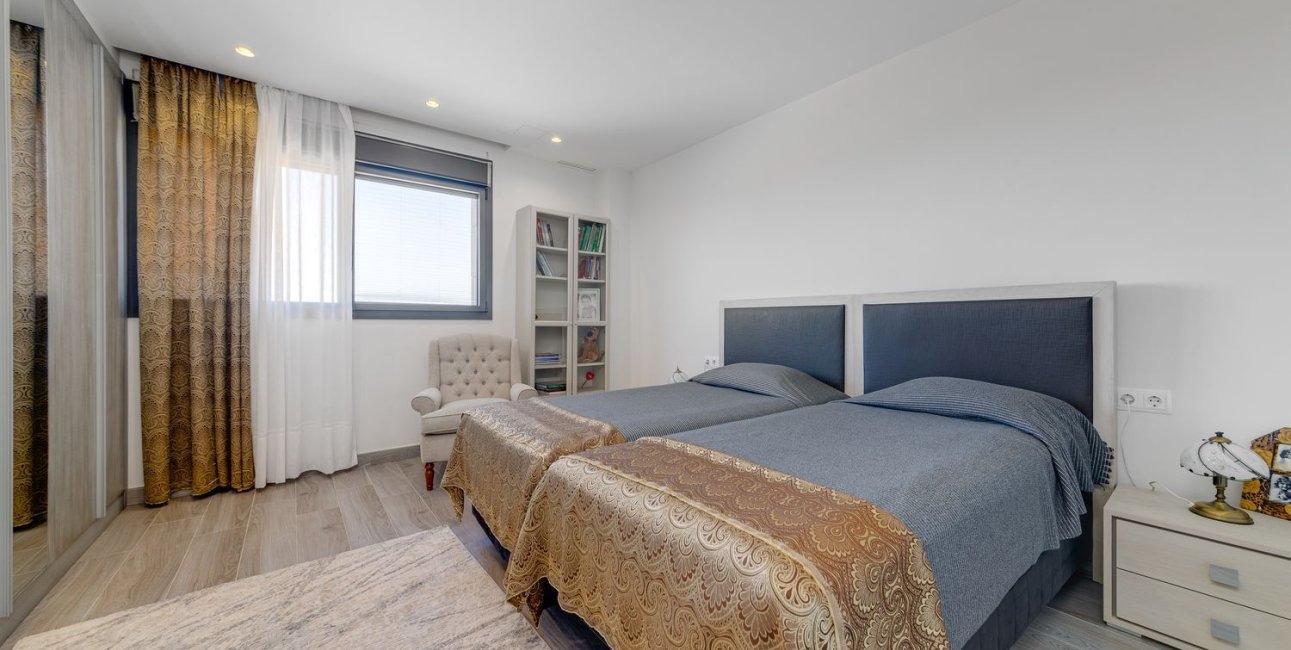 Resale - Apartment / flat -
Torrevieja