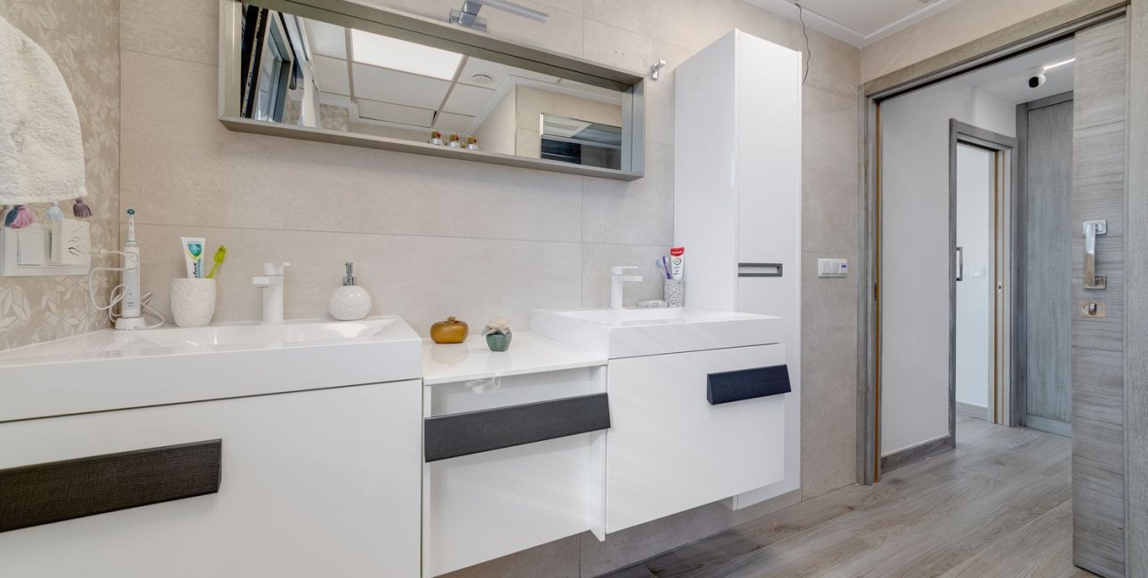 Resale - Apartment / flat -
Torrevieja