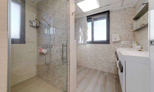 Resale - Apartment / flat -
Torrevieja