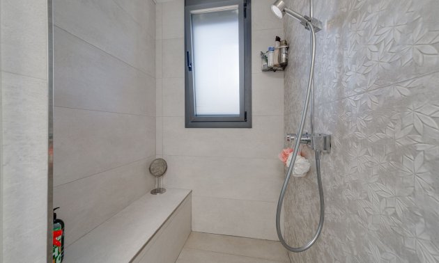 Resale - Apartment / flat -
Torrevieja