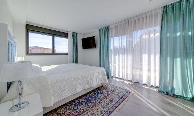 Resale - Apartment / flat -
Torrevieja