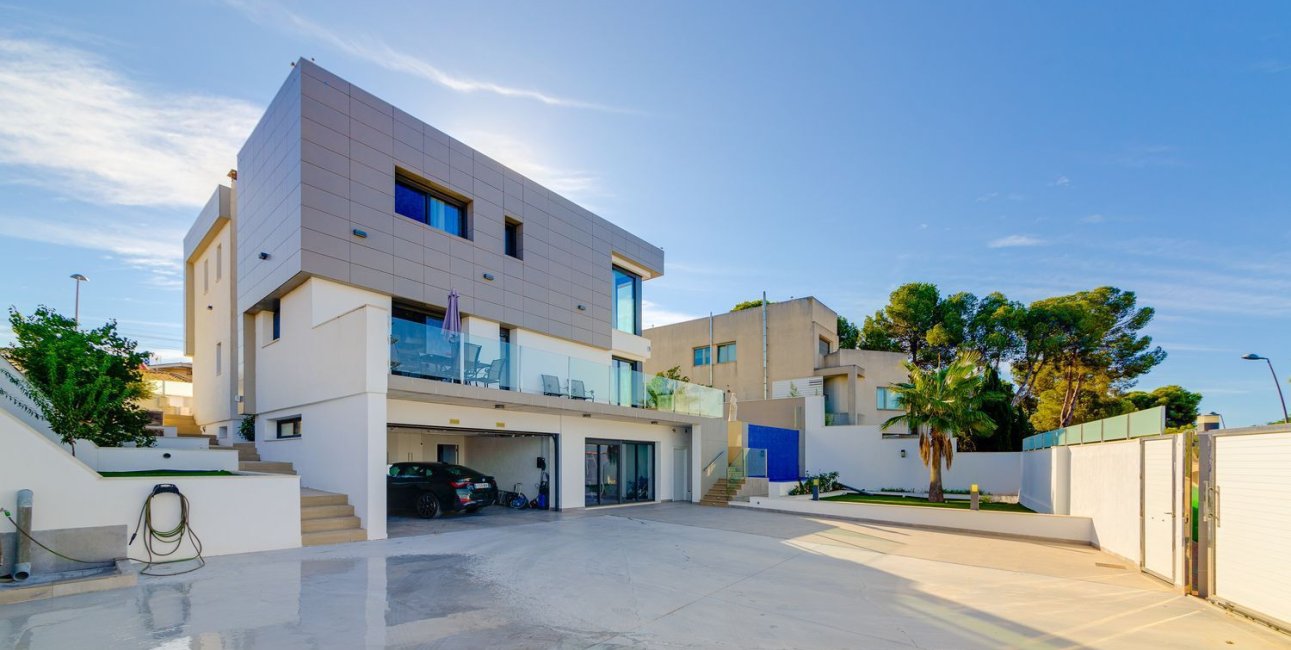 Resale - Apartment / flat -
Torrevieja