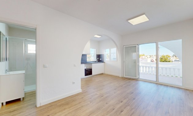 Rynek wtórny - Mieszkanie  -
Torrevieja