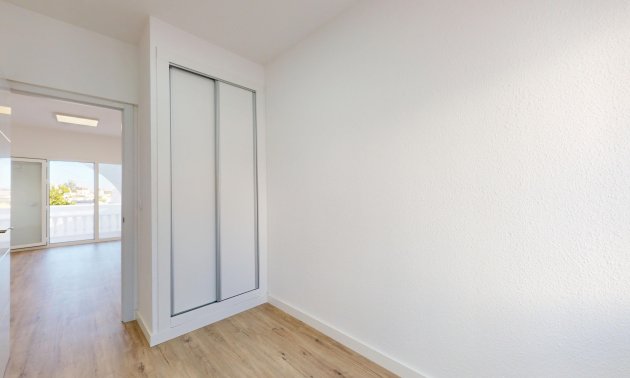 Rynek wtórny - Mieszkanie  -
Torrevieja