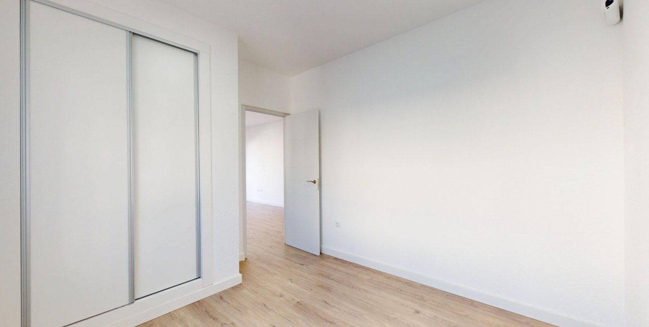 Rynek wtórny - Mieszkanie  -
Torrevieja