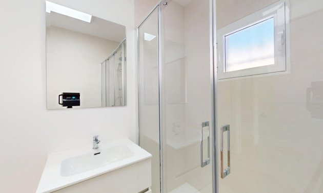 Rynek wtórny - Mieszkanie  -
Torrevieja