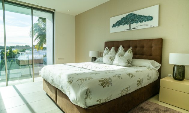 Rynek wtórny - Mieszkanie  -
Orihuela