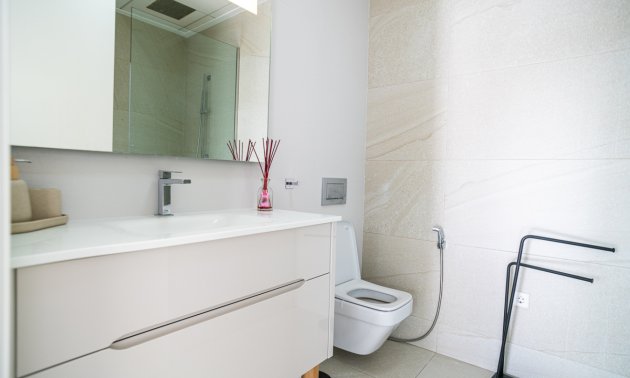 Rynek wtórny - Mieszkanie  -
Orihuela