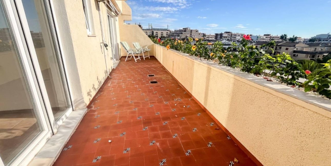 Rynek wtórny - Mieszkanie  -
Torrevieja