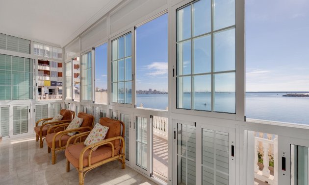 Resale - Apartment / flat -
Torrevieja