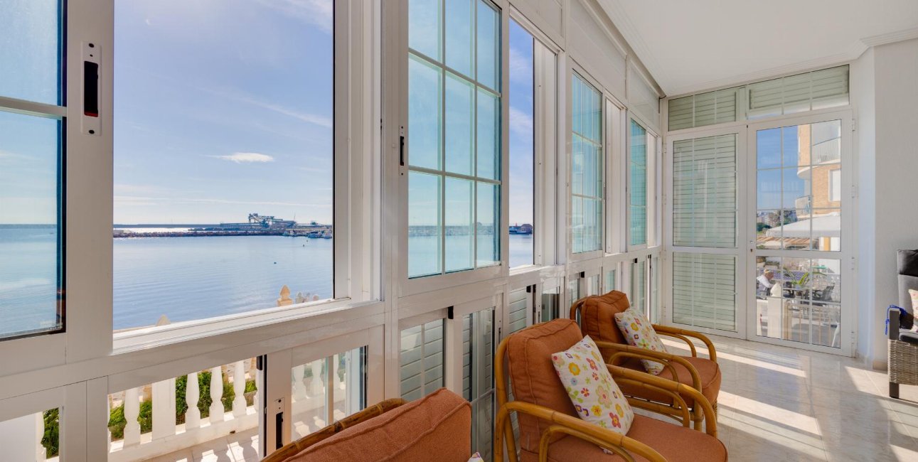 Resale - Apartment / flat -
Torrevieja