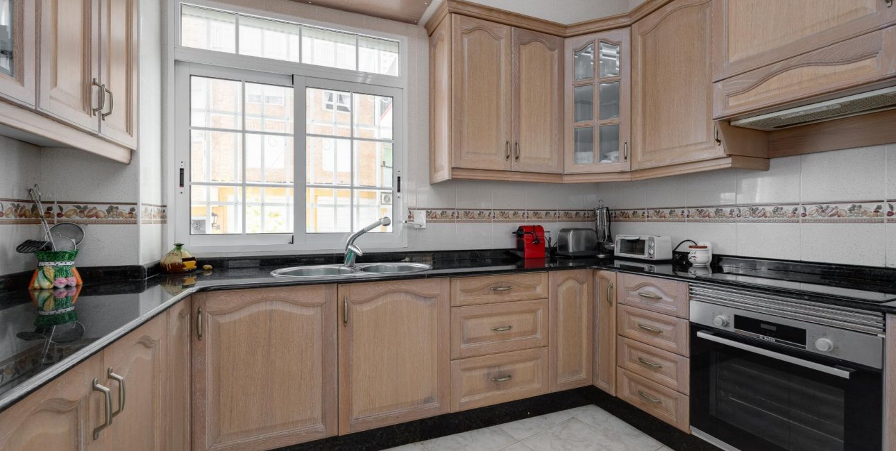 Resale - Apartment / flat -
Torrevieja